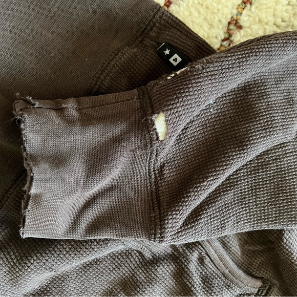 Four Star Zip-Up Jacket - Picture 4 of 6